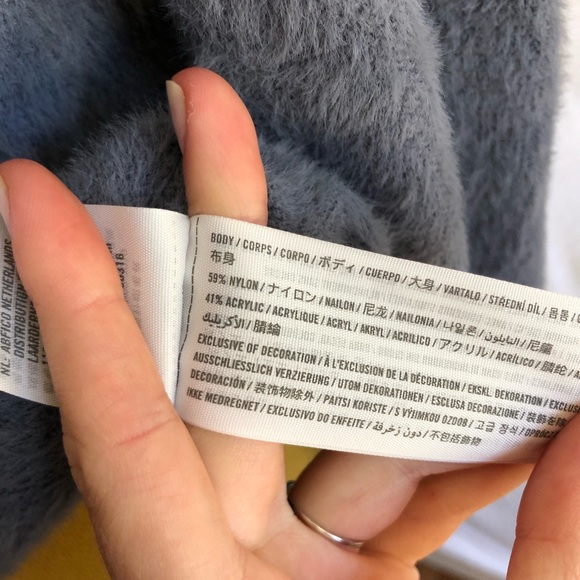 Abercrombie and Fitch soft collection fuzzy blue pullover sweater - Picture 5 of 6